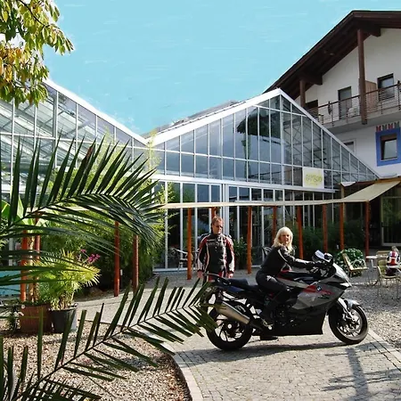 Hotel Bamboo Haupthaus 4*